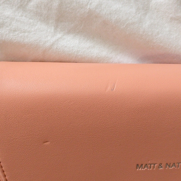 Matt & Nat coral Vera wallet - Picture 2 of 8